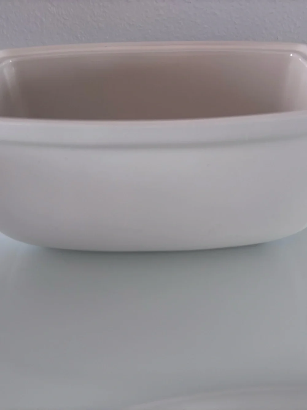 Le Creuset Stoneware Heritage White 3.75 QT Deep Covered Baker Roaster